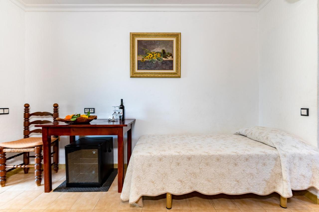 Finca Hotel Rural Predio Son Serra Кан Пикафорт Екстериор снимка