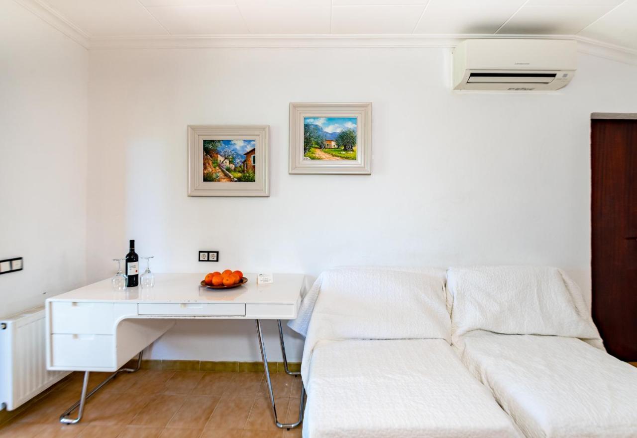Finca Hotel Rural Predio Son Serra Кан Пикафорт Екстериор снимка